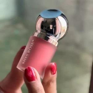 Miss Rose Astronaut’s Golden Matte Blush