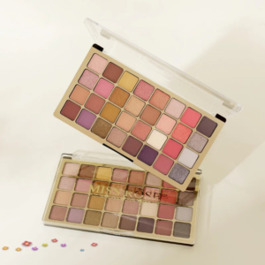 Miss Rose 32 Color eye palette